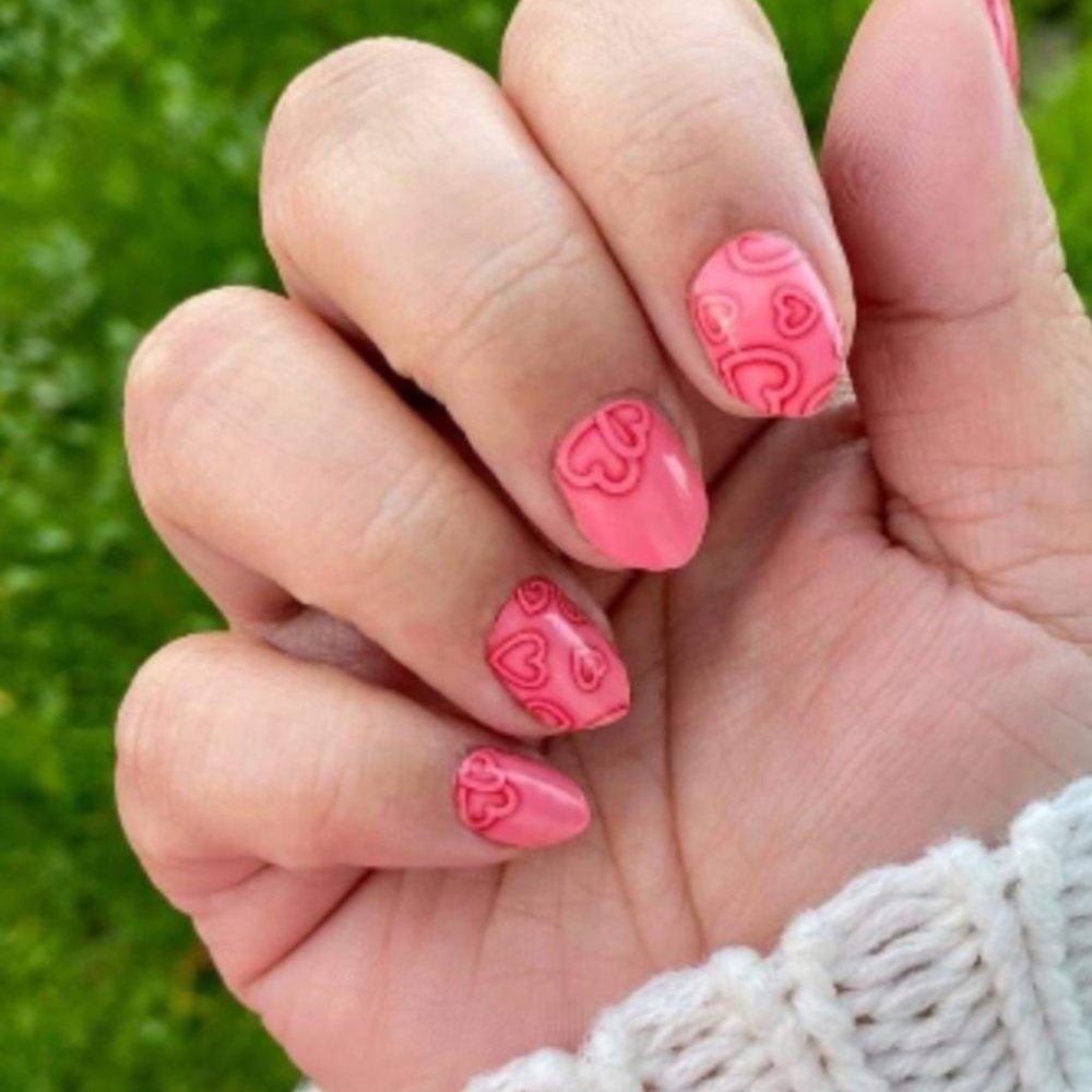 Color Street Nail Strips ~ Heartthrob
